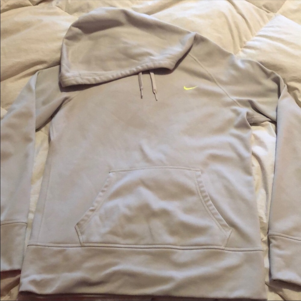 Nike Therma-Fit Hoodie